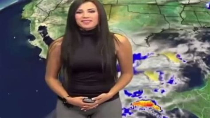 Female News Anchor Wardrobe Malfunctions